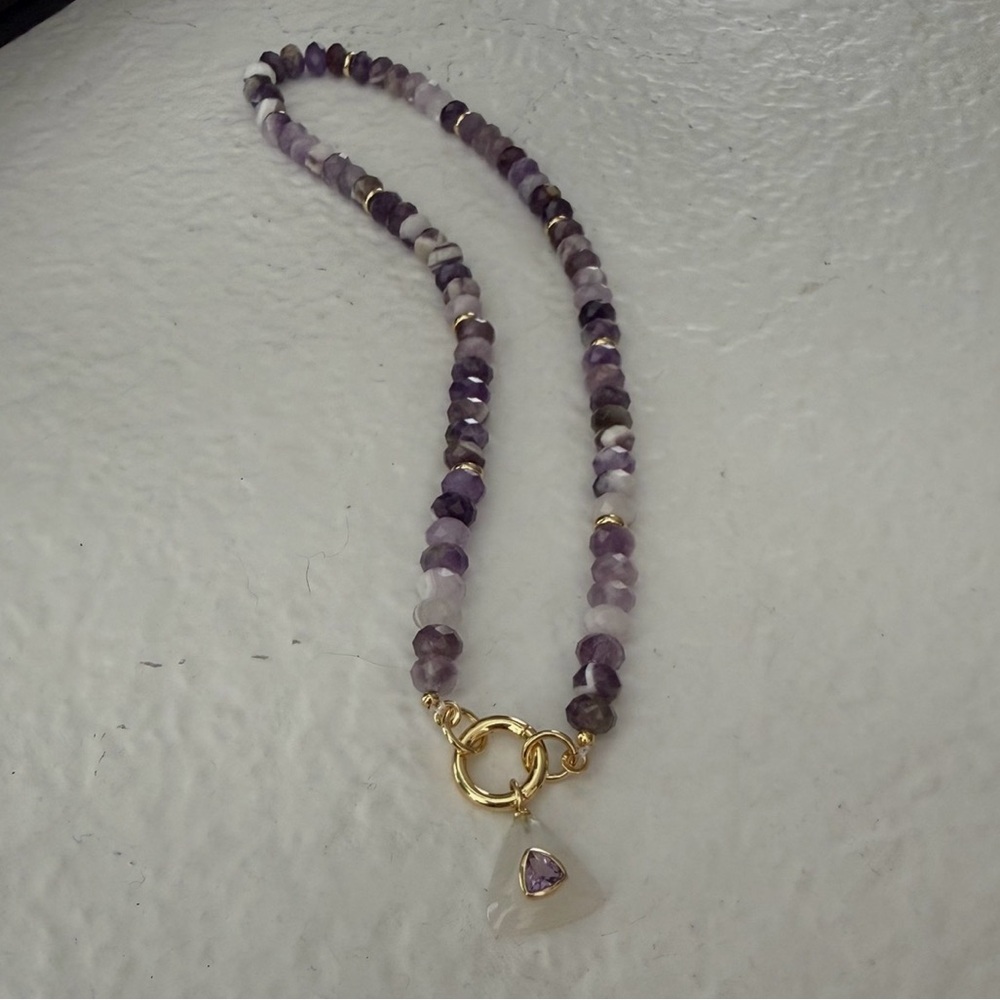 Flower Amethyst Necklace - Picture 3 of 7